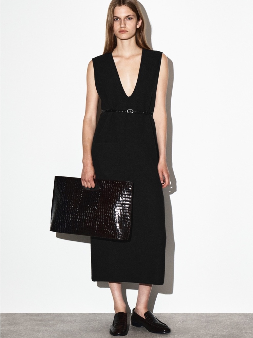 FOLIO OVERSIZED BAG - CROC-EFFECT LEATHER $429